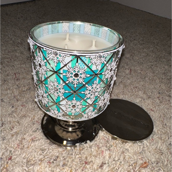 BBW works gel flake candle holder ❄️ - Picture 10 of 13